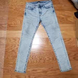 2 for $25 Uniqlo Men Jeans W 33 / L 34